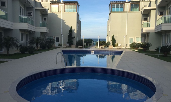 Canto Grande House | House FRONT OF THE SEA (3 suites), Petit Village, beach Mariscal, Bombinhas