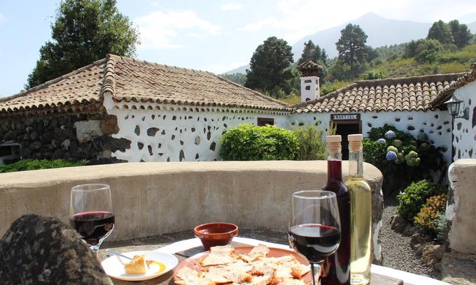 Icod de los Vinos Cottage | House Full of Nature and Peace