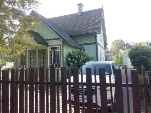 Jurmala Apartment | House, garden & sauna. Free parking. Train stop-200 m. Sea-1 km.