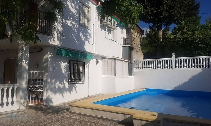 Viznar Cottage | House Ilusion de David in Natural Park in Viznar with Swimming Pool and Barbecue