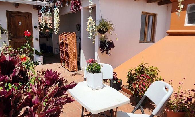 Antigua Guatemala House | House in an exclusive safe and nice condo