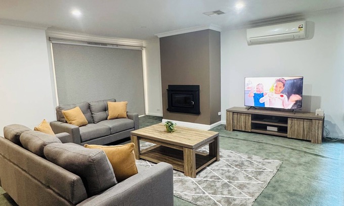 Berwick House | House in Berwick