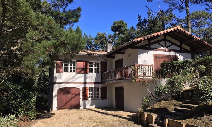 Contis-les-Bains House | House in Contis, Cotes d'Argent, Landes, France.