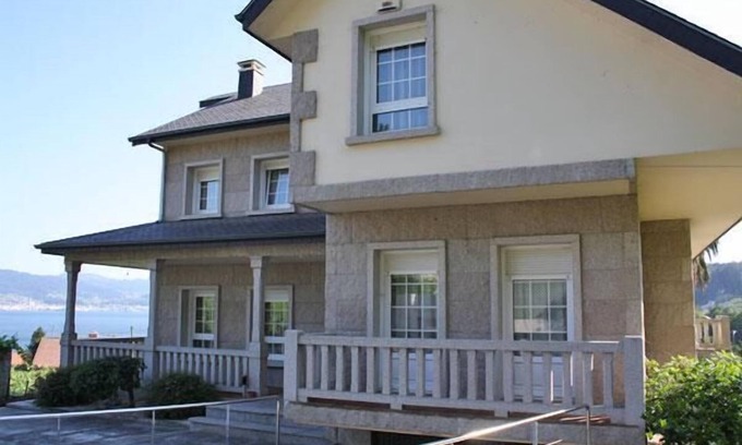 Casalvito Villa | HOUSE IN COMBARRO RIAS BAJAS
