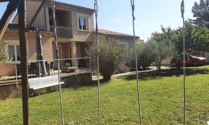 Saint-Victor-la-Coste House | House in Saint Victor la Coste in Provence, between Avignon and Pont du Gard