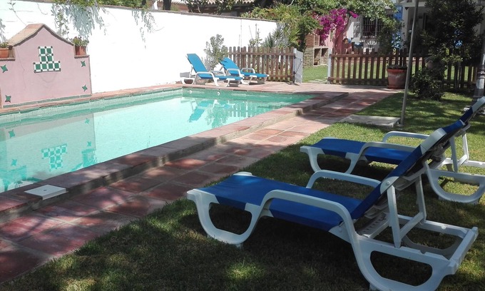 Poblado de Sancti Petri Ski Chalet | House in La Barrosa (Chiclana) on the beach with private pool for 6 people