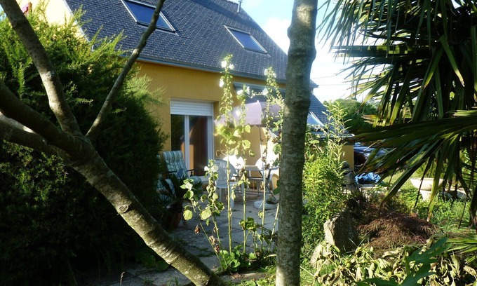 Scaer House | house in large park near the forest, about 20 minutes from the sea.