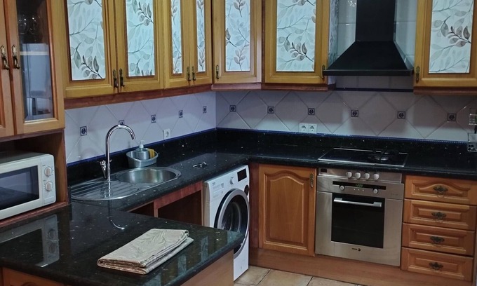 Centro Villa | House in Málaga with private pool and WiFi