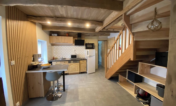 Trelivan House | House in quiet neighborhood