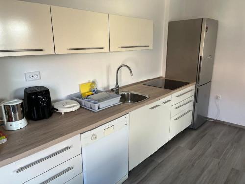 Tisina House | House in the Village