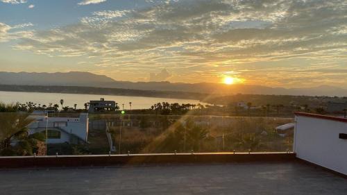 Tequesquitengo House | House in Teques Rooftop with view and pool for 15