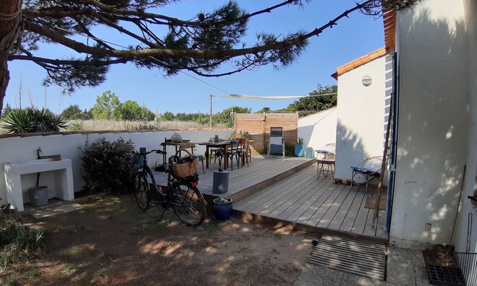 Barbatre House | House in the dunes in the heart of nature