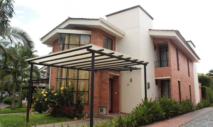 Dosquebradas House | House in the heart of the coffee axis. close to salento, cafe park, panaca.