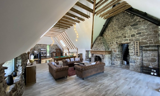 Saint-Urcize House | House in the heart of Aubrac