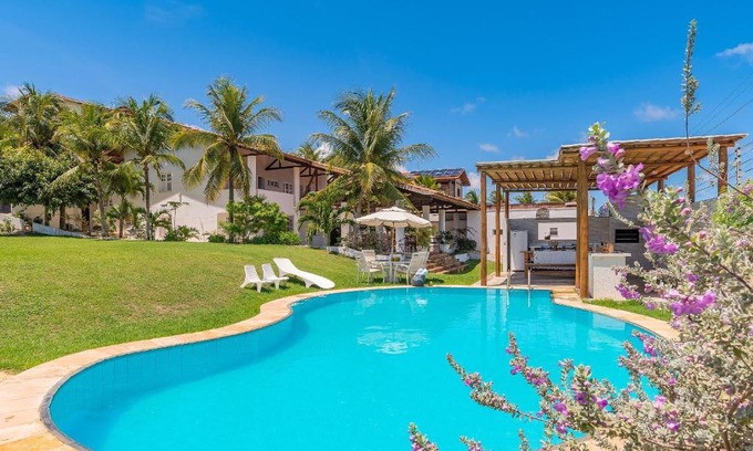 Porto das Dunas House | House in the heart of Porto das Dunas by Carpediem