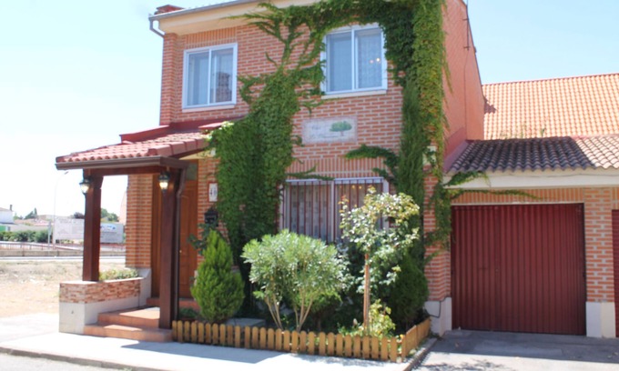 Olmedo House | House, in the heart of Tierra de Pinares