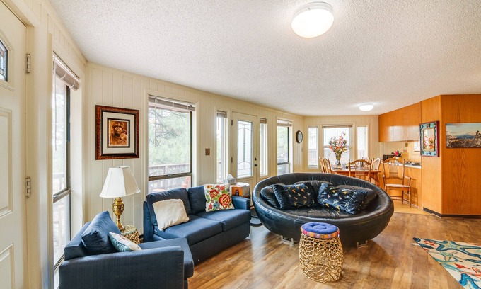 Pagosa Springs Cottage | 'house in the Pines' Pagosa Springs Home w/Deck!