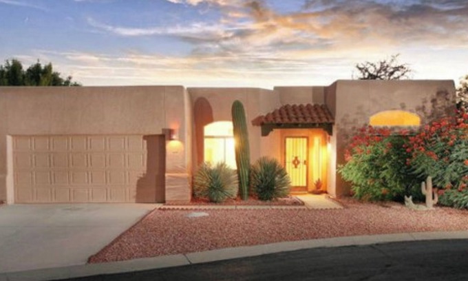 The Villages Of La Canada House | House in the villages gated community in one of the safest city’s Oro valley