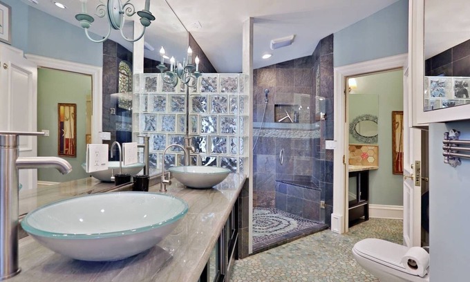 Issaquah House | House in the Woods [whole house]