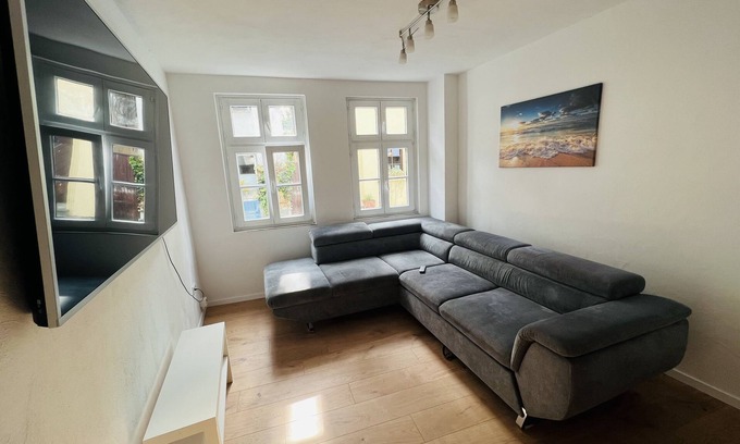 Lippstadt House | House l 10 Beds l 5 Bedrooms l 2 Bathrooms l Wi-fi