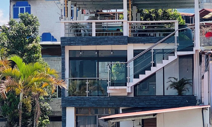 San Pedro La Laguna House | House lake view , with parking