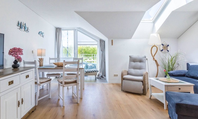 Niendorf Apartment | House lake view apartment 20