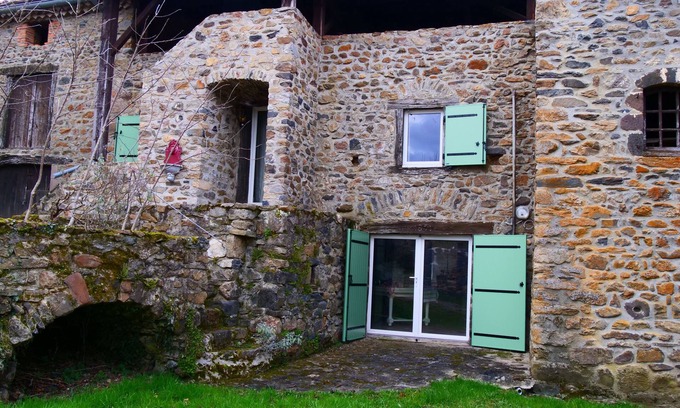 Blassac House | House "Les sauvages" - Nature and charm on the banks of the Allier 8 to 10 people