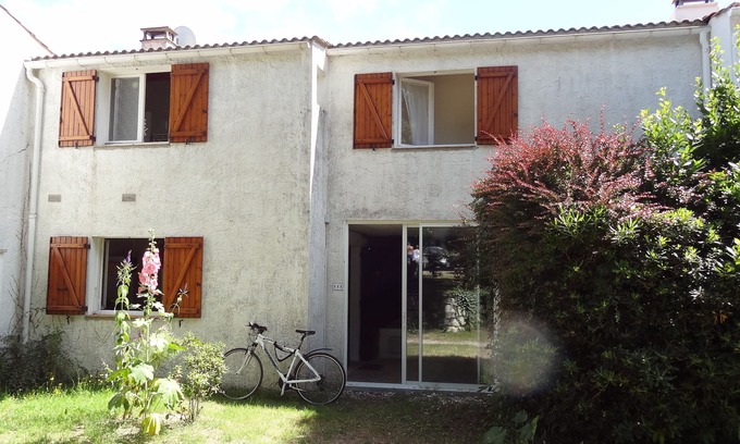 La Palmyre House | House Les Trémières