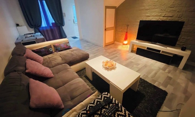 Pont-Sainte-Maxence House | House less than 20 minutes from Parc Astérix and close to Senlis and Chantilly