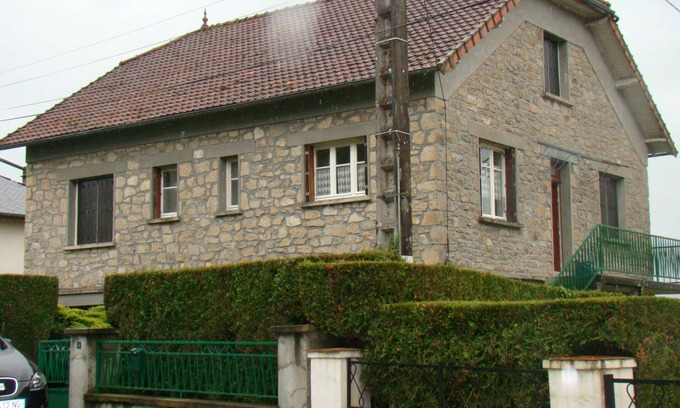 Chamboulive House | House located 400 m from the village center Chamboulive, quiet