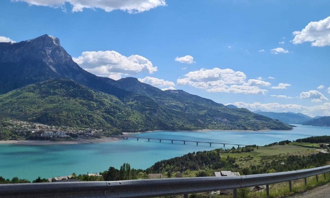 Chateauroux-les-Alpes House | House near Embrun, ski resorts, Serre-Ponçon lake and walks