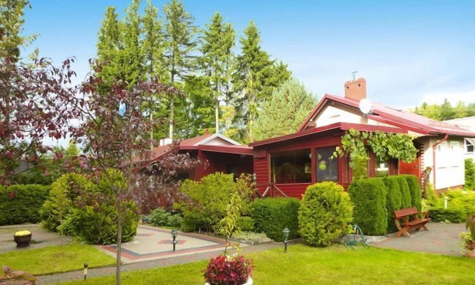 Bieszkowice House | House near Lake Zawiat and Baltic Sea
