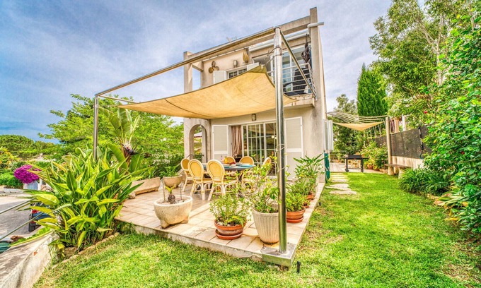 Mal Pas-Bon Aire House | House near the sea Cas Ferrer in Alcudia