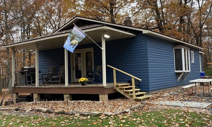 Curwensville House | House of Blues Cabin