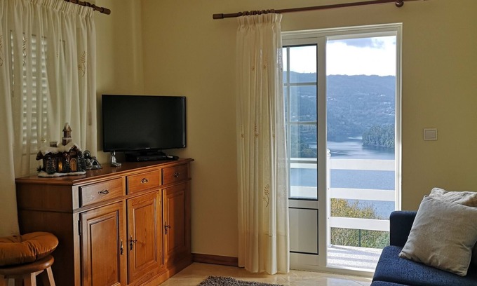 Ventosa House | House of Bouças