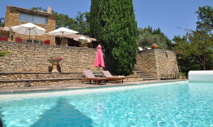 Puymeras House | House of character with swimming pool in peace