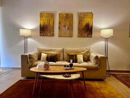 Voula Apartment | House Of Joy