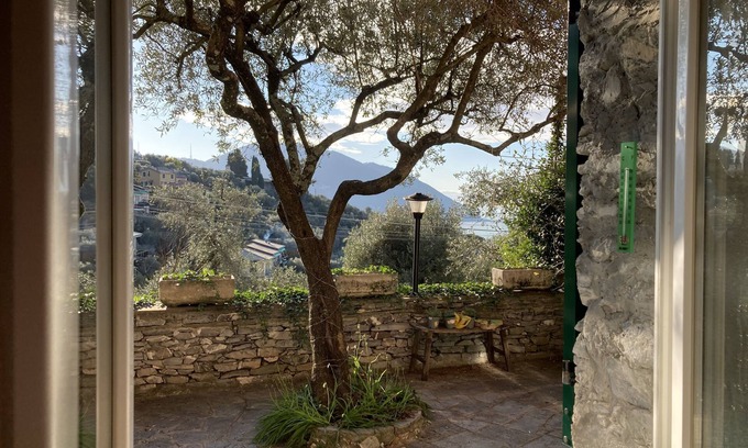 Recco House | House of Mar-can accommodate up to 18 people with House of Nini CITRA 010047-LT-0124