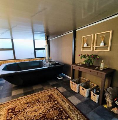 Vosloorus House | House of Nyibiba