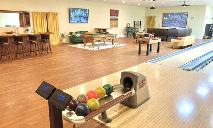 Fort Wayne House | "House Of Pins" 4200 SqFt of Sensory friendly fun w/2 Full Lane BOWLING ALLEY!