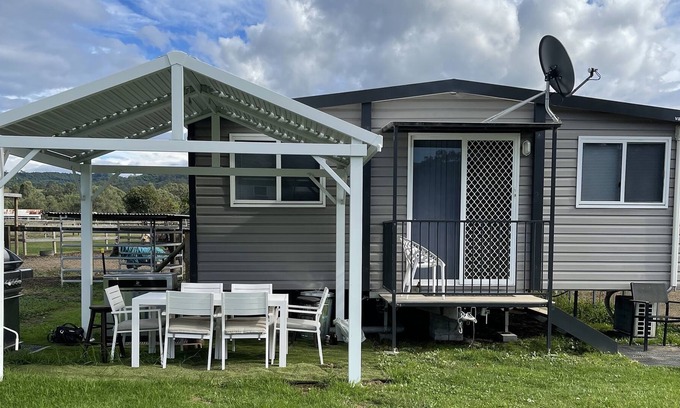 Mount Hunter House | House on 140 beautiful Acres 5 minutes from Camden Centre