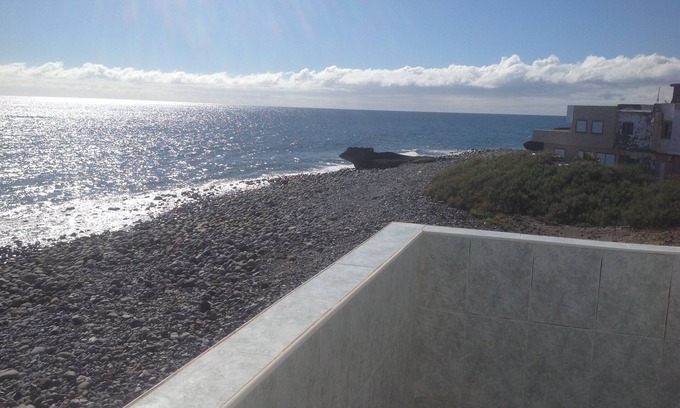 Los Gavilanes Apartment | House on the beach in the quiet coastal village of las maretas