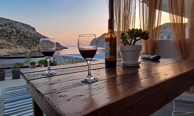 Herronisos House | House on Sea Sifnos