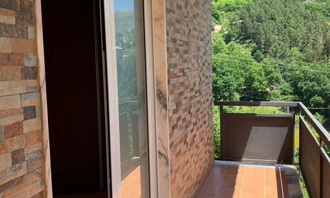 Cerva Apartment | House overlooking the valley in a quiet area