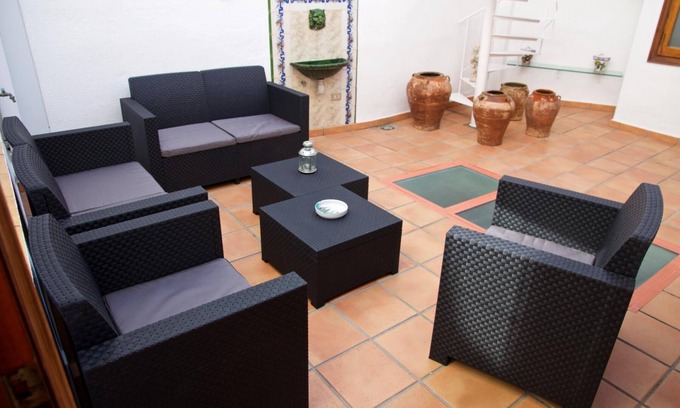 San Sadurni Apartment | House Painter. 110m2 apartment in the center of Sant Sadurní d Anoia