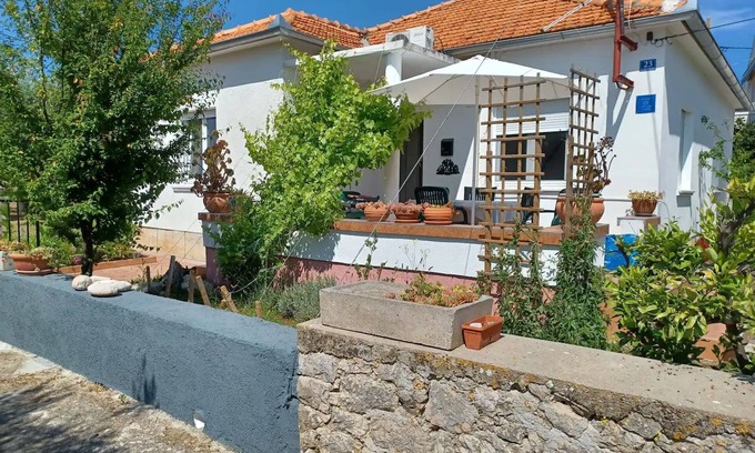 Batalaza House | House Paisley Dream (114771-K1) - Ugljan