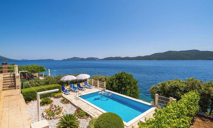 Dubrovacko Primorje House | House Planika (59721-K1) - Slano (Dubrovnik)