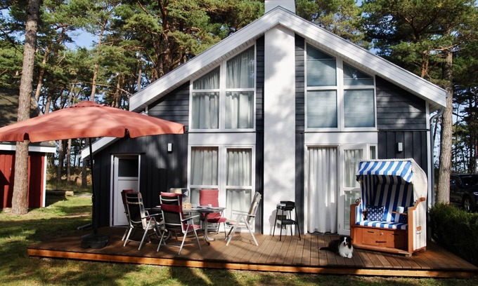 Gohren House | House-Private Bathroom-Sea view