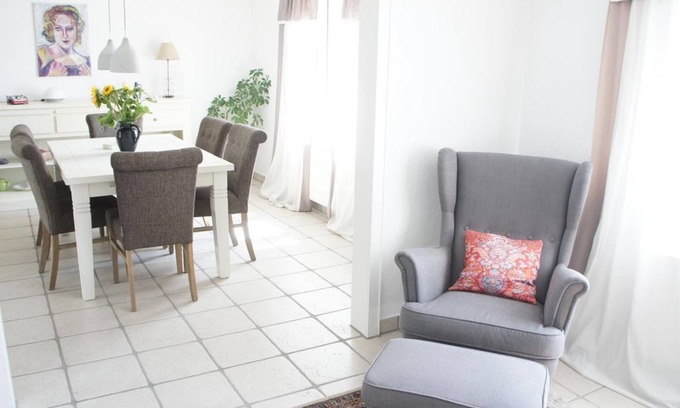 Waigandshain Apartment | House Provence* - Holiday home, shower, WC, 1 bedroom