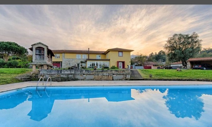 Valenca House | House